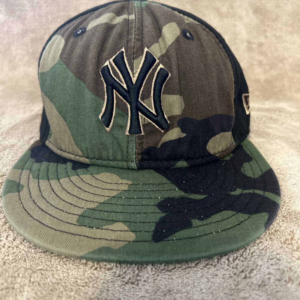 New York Yankees MLB New Era 59FIFTY Fitted Cap Size 7 CAMO Made In USA Licensed